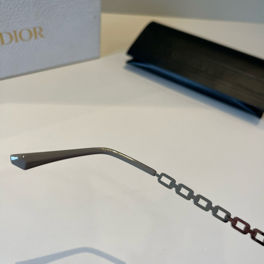 Dior Fashion Silver Lens Sunglasses for Men & Women - 398678 - detail image 10