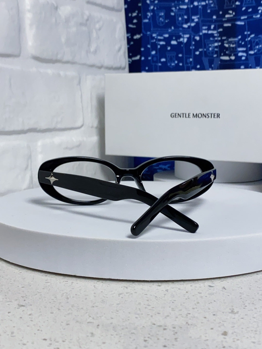 Gentle Monster BANDON Round Silver Lens Sunglasses for Men & Women - 449969 - detail image 3