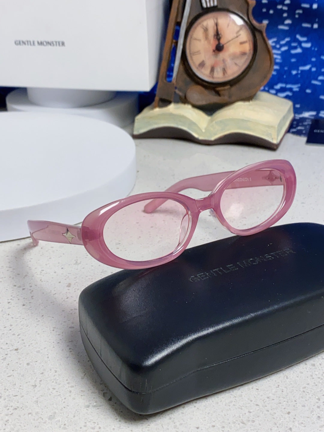 Gentle Monster BANDON Round Red Lens Sunglasses for Men & Women - detail image 10