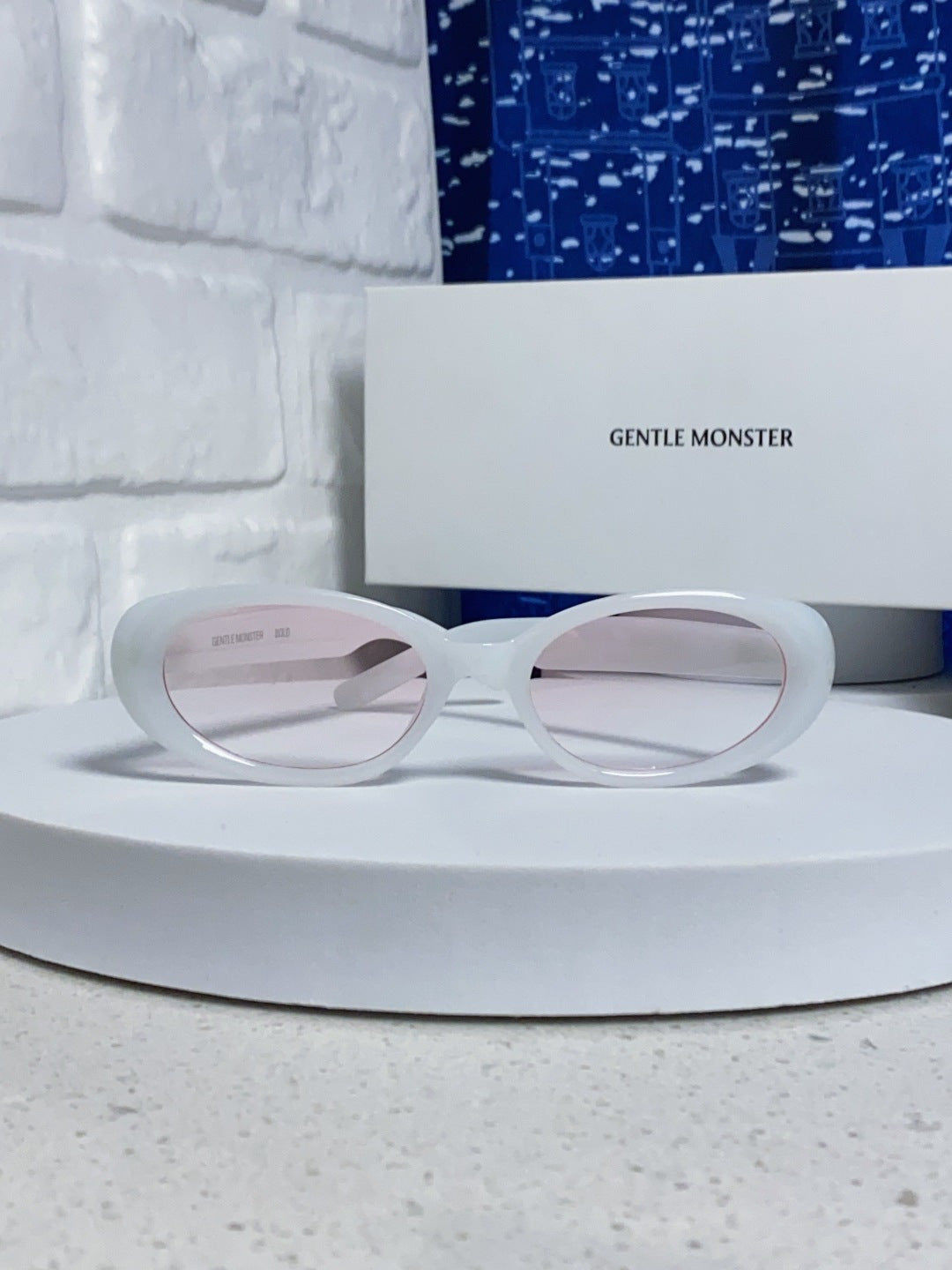 Gentle Monster BANDON Round Silver Lens Sunglasses for Men & Women - 449972 - detail image 2