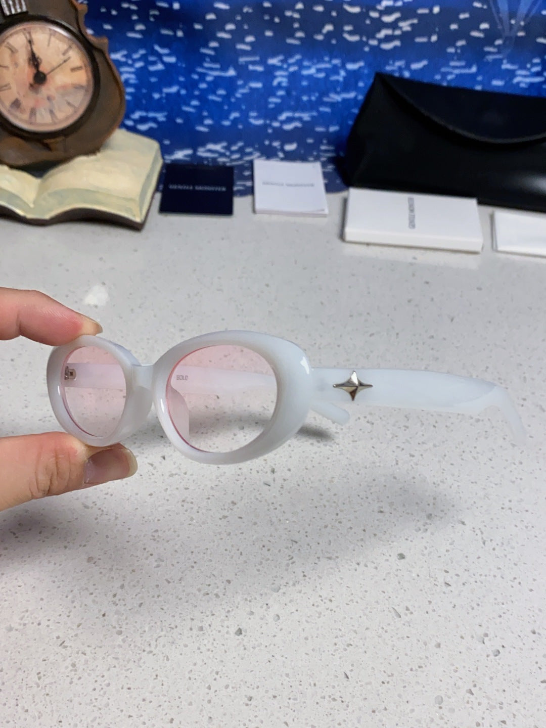 Gentle Monster BANDON Round Silver Lens Sunglasses for Men & Women - 449972 - detail image 6
