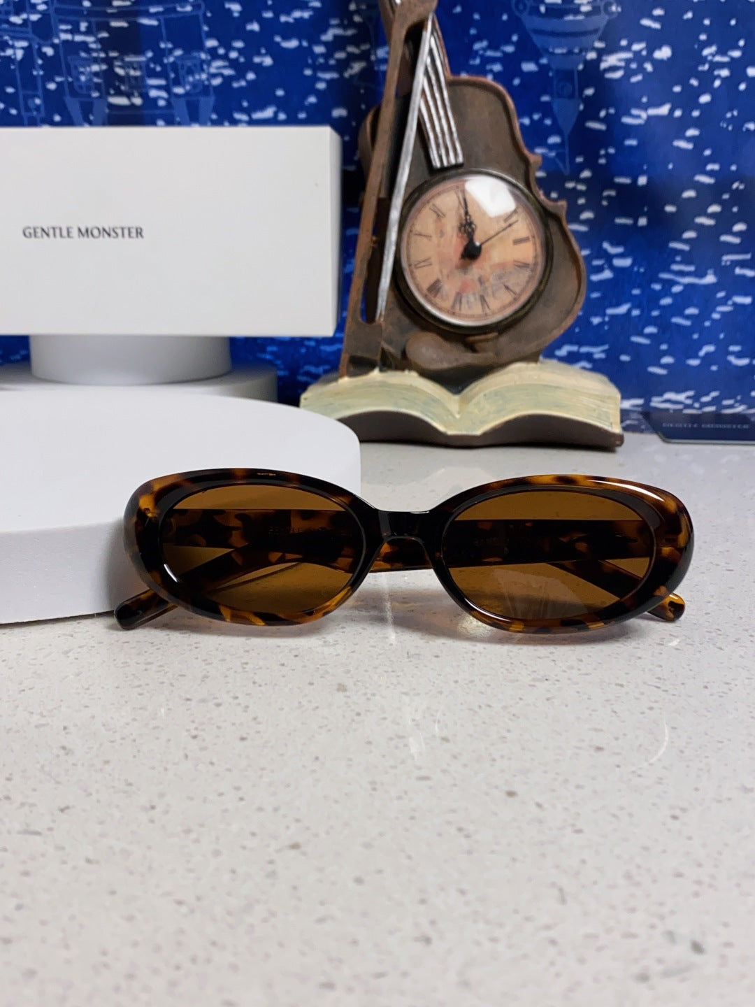 Gentle Monster BANDON Round Brown Lens Sunglasses for Men & Women - detail image 9