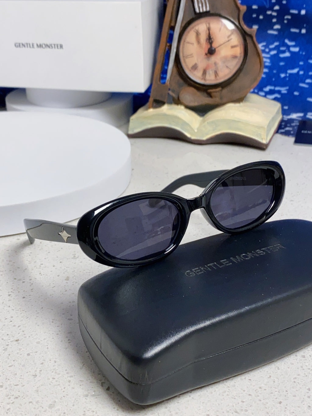 Gentle Monster BANDON Round Silver Lens Sunglasses for Men & Women - detail image 10