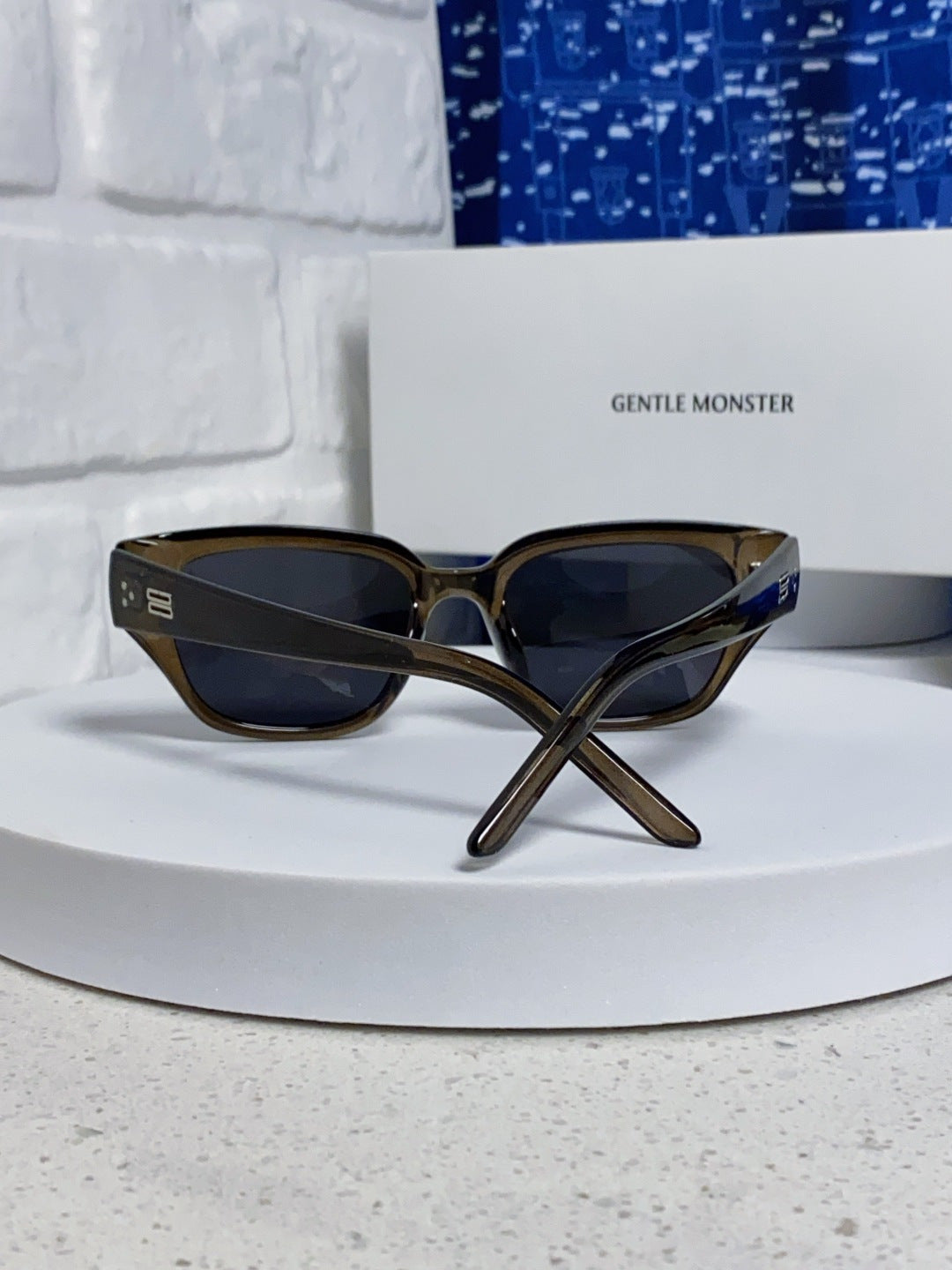 Gentle Monster TR1088 Square Black Lens Sunglasses for Women - 449976 - detail image 3