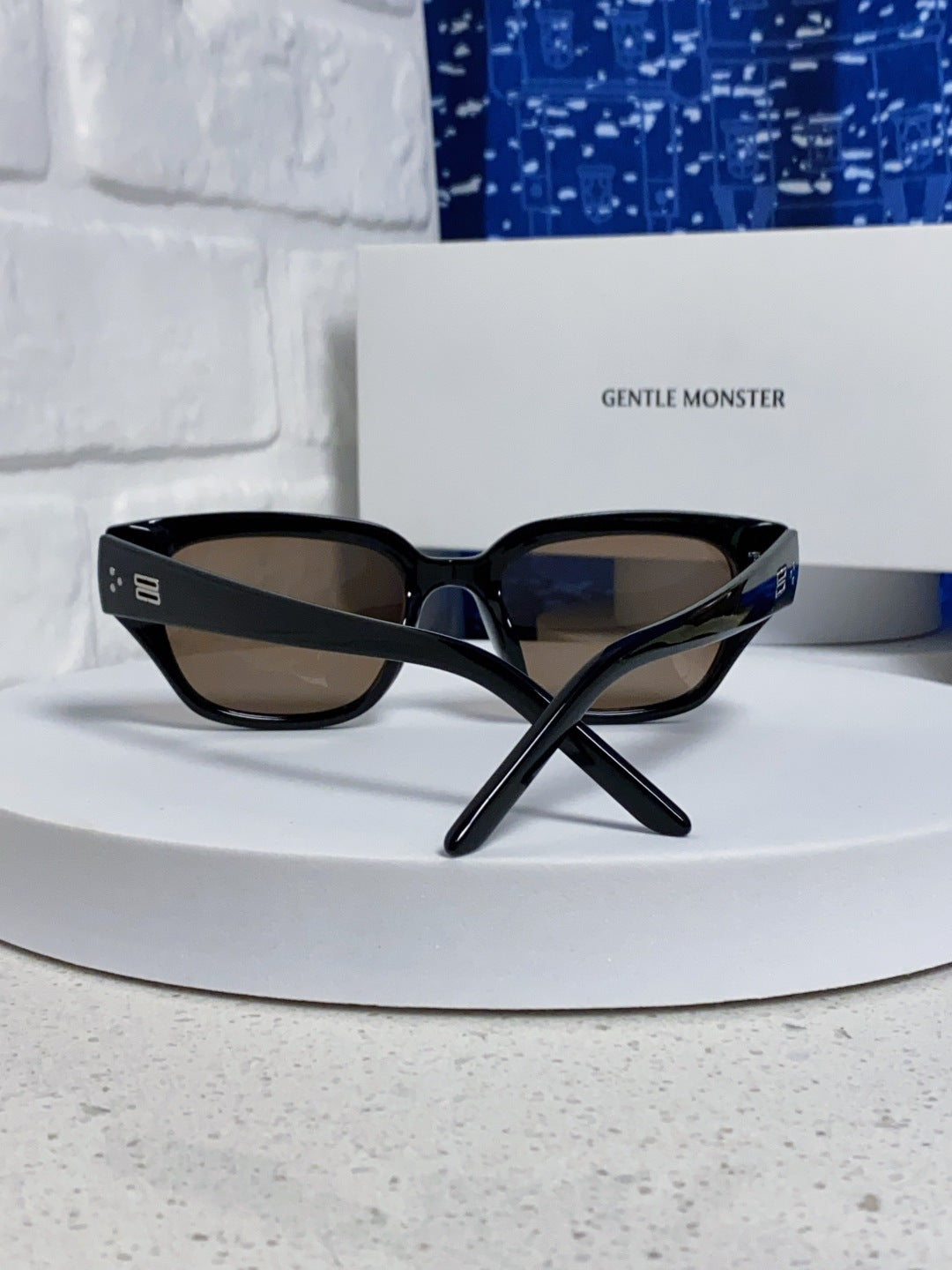 Gentle Monster TR1088 Square Silver Lens Sunglasses for Women - 416469 - detail image 3