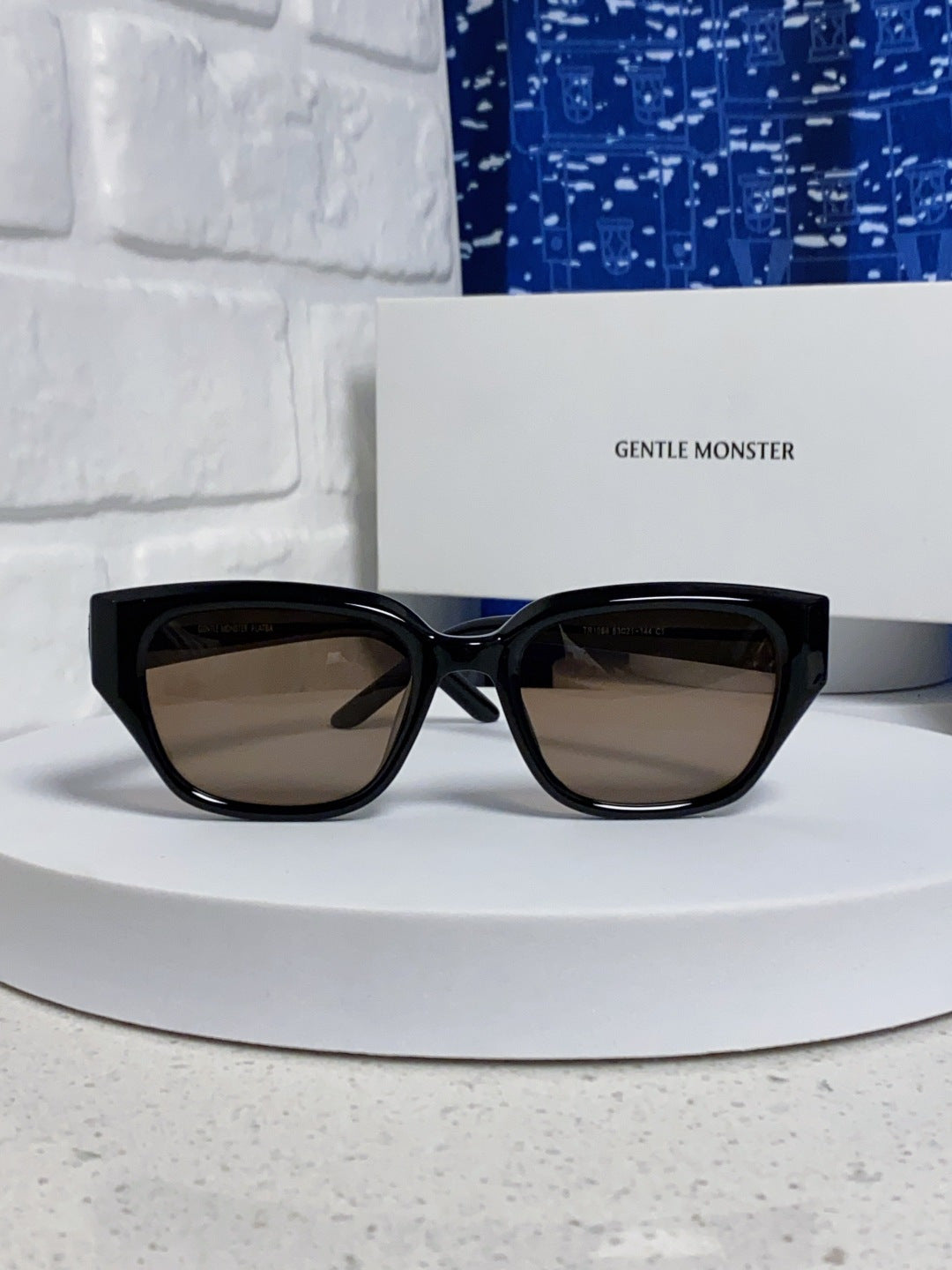 Gentle Monster TR1088 Square Silver Lens Sunglasses for Women - 416469 - detail image 2