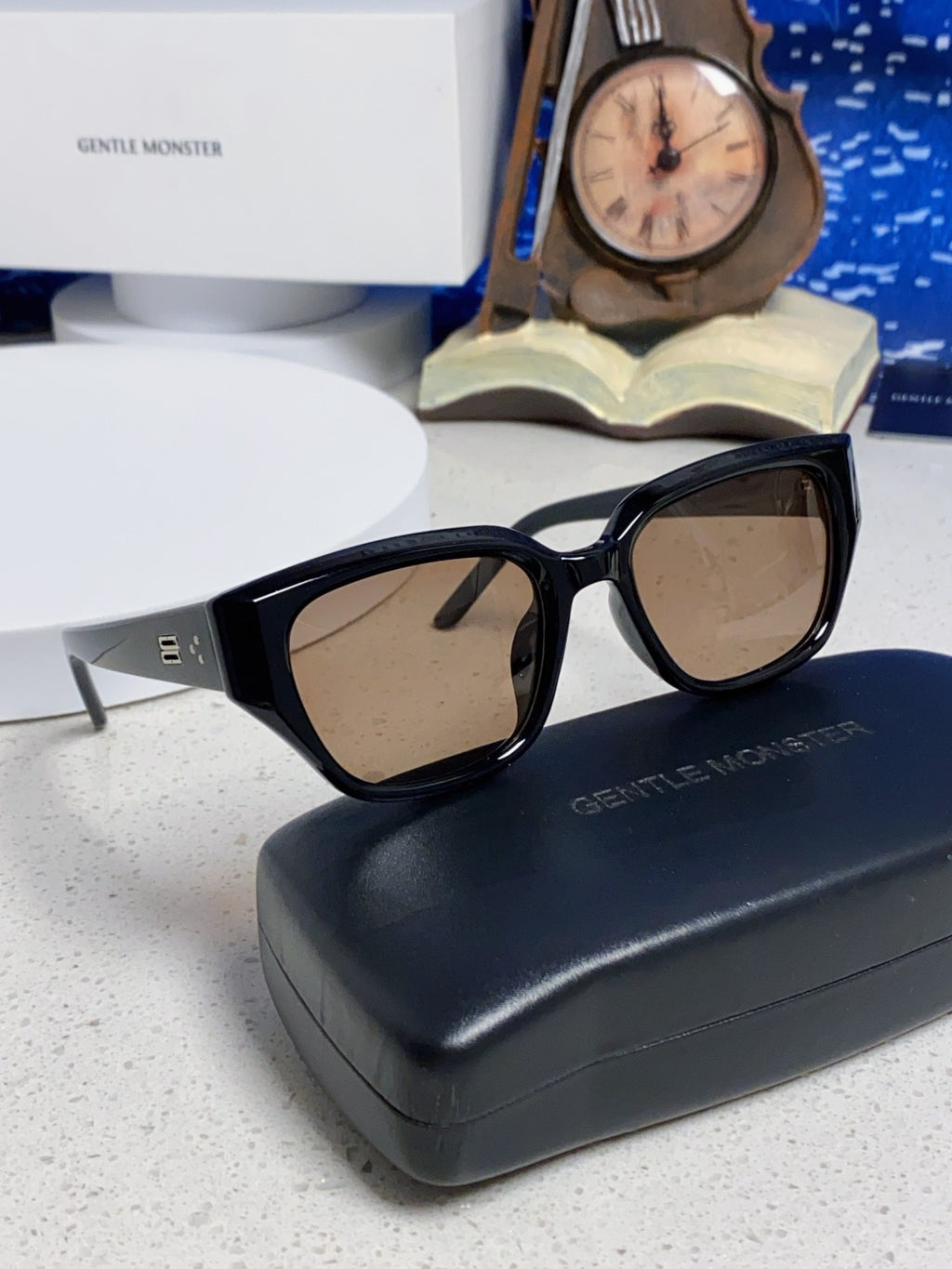 Gentle Monster TR1088 Square Silver Lens Sunglasses for Women - detail image 10