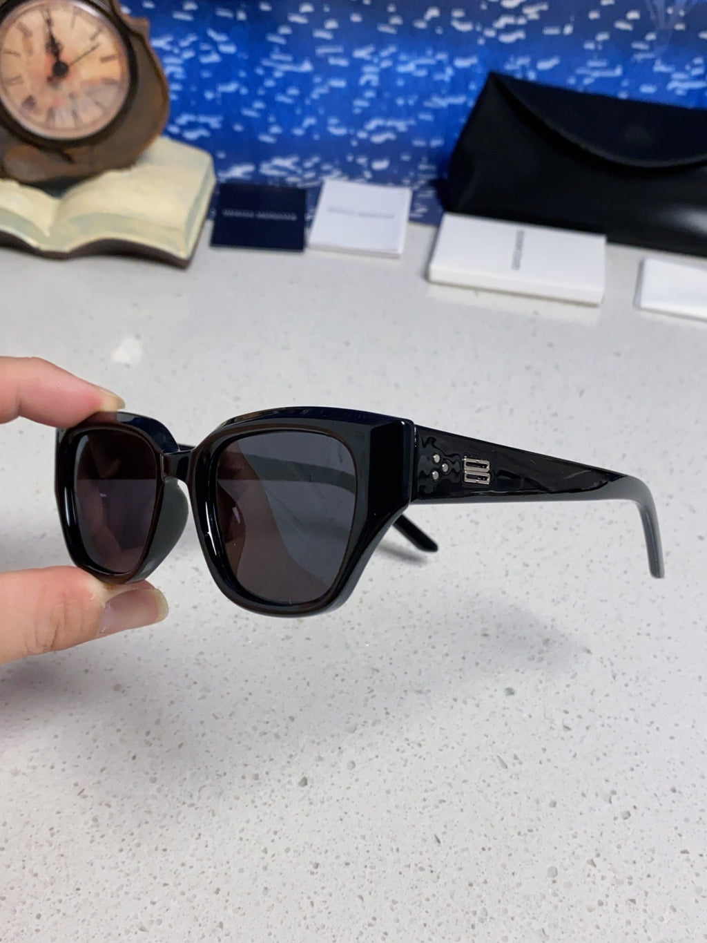 Gentle Monster TR1088 Square Black Lens Sunglasses for Women - detail image 6