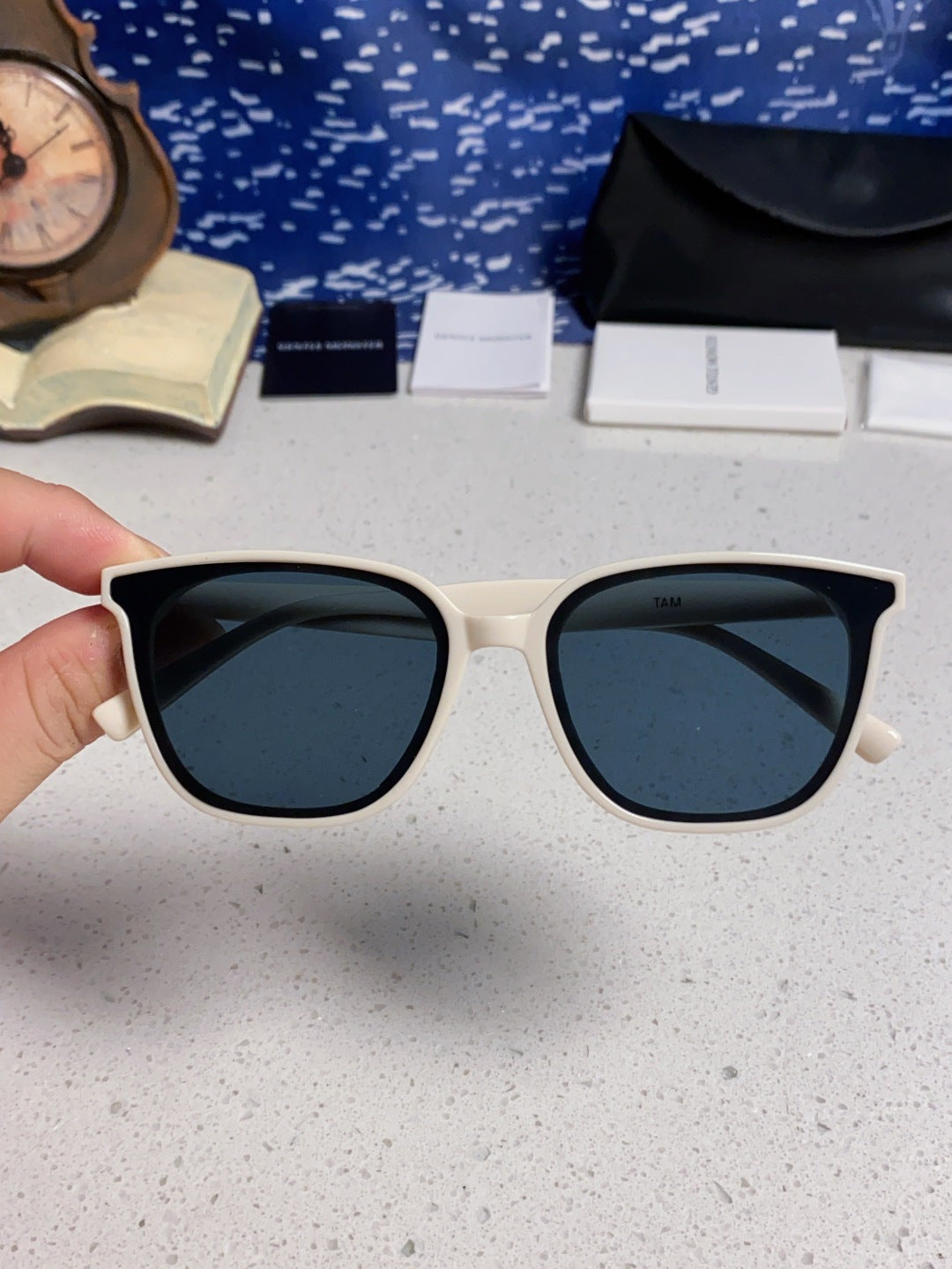 Gentle Monster TAM Polarized Fashion Blue Lens Sunglasses for Men - detail image 4