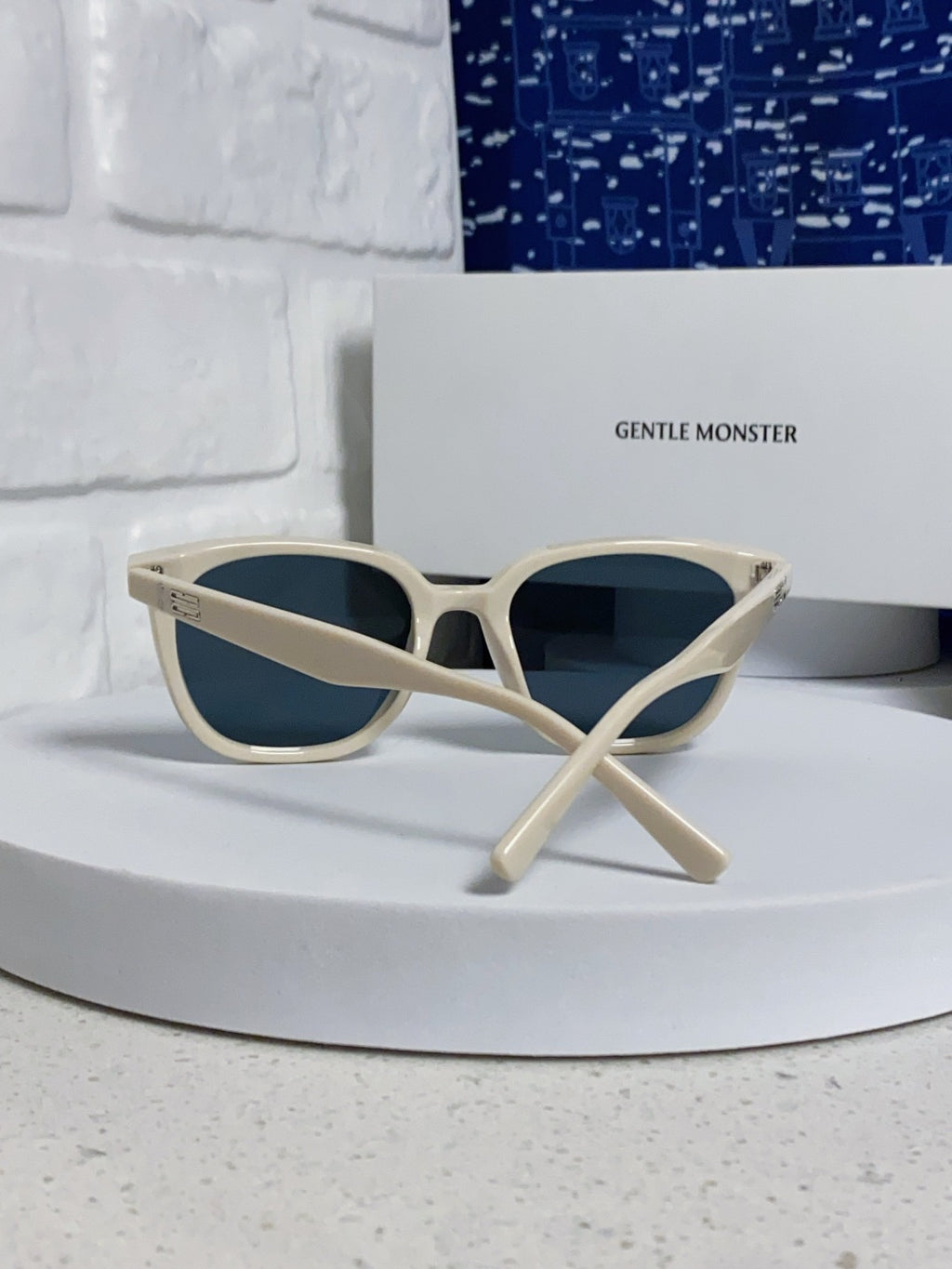 Gentle Monster TAM Polarized Fashion Blue Lens Sunglasses for Men - detail image 3