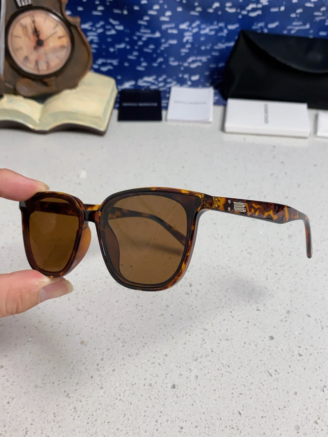 Gentle Monster TAM Polarized Fashion Brown Lens Sunglasses for Men - detail image 6