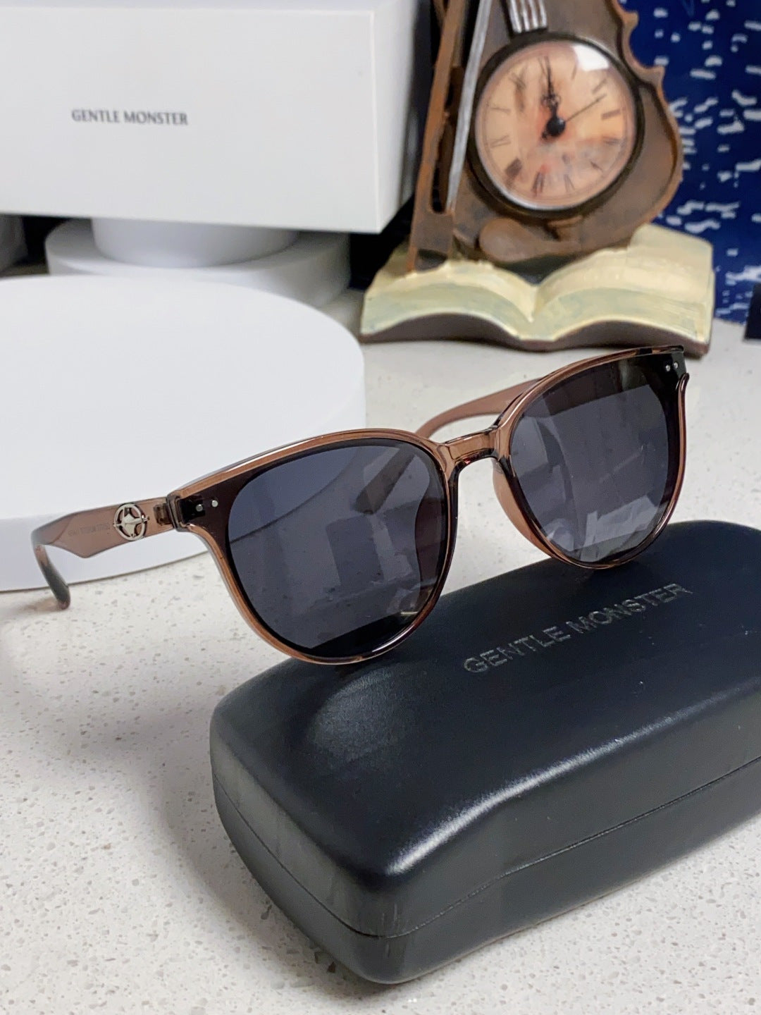 Gentle Monster TR1091 Round Silver Lens Sunglasses for Men & Women - detail image 10