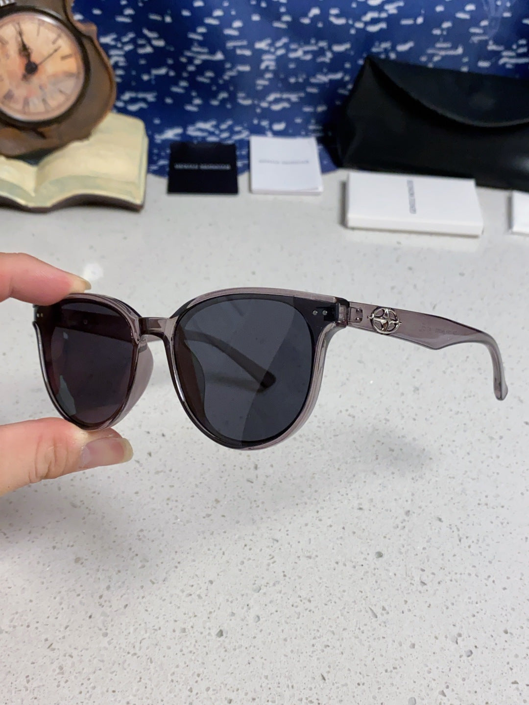 Gentle Monster TR1091 Round Black Lens Sunglasses for Men & Women - 487984 - detail image 6