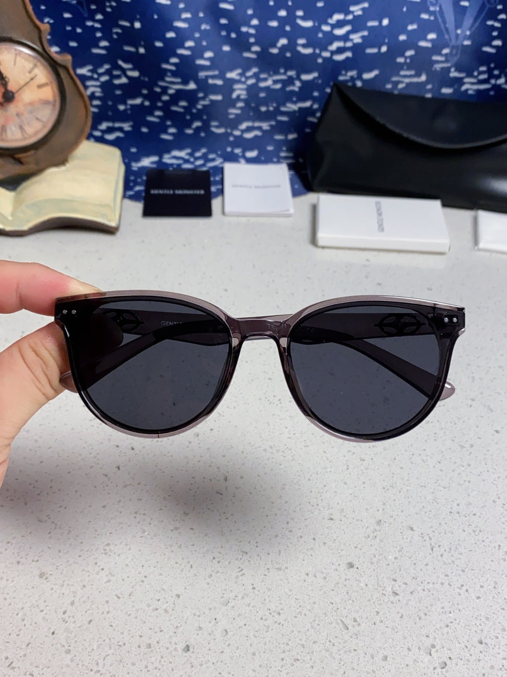 Gentle Monster TR1091 Round Black Lens Sunglasses for Men & Women - 416485 - detail image 4