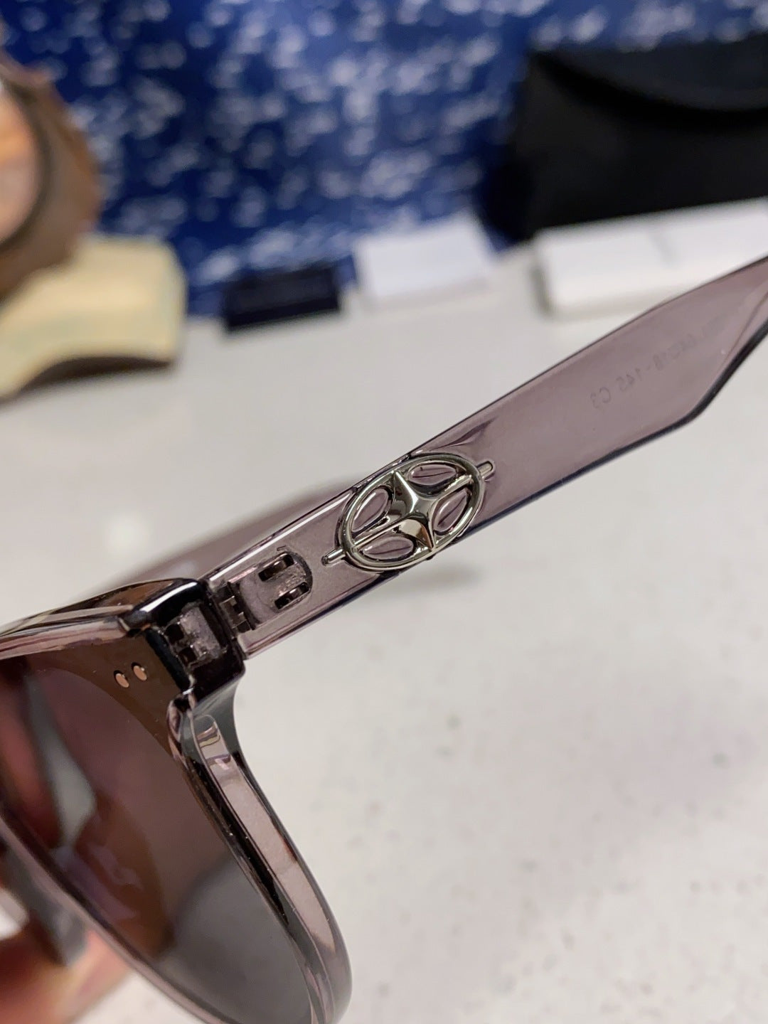 Gentle Monster TR1091 Round Black Lens Sunglasses for Men & Women - 487984 - detail image 7