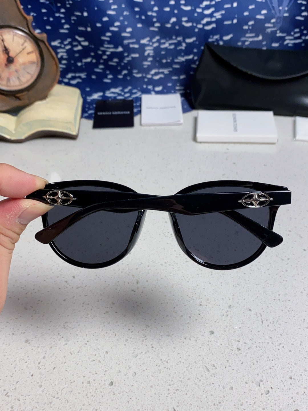 Gentle Monster TR1091 Round Black Lens Sunglasses for Men & Women - 416487 - detail image 5