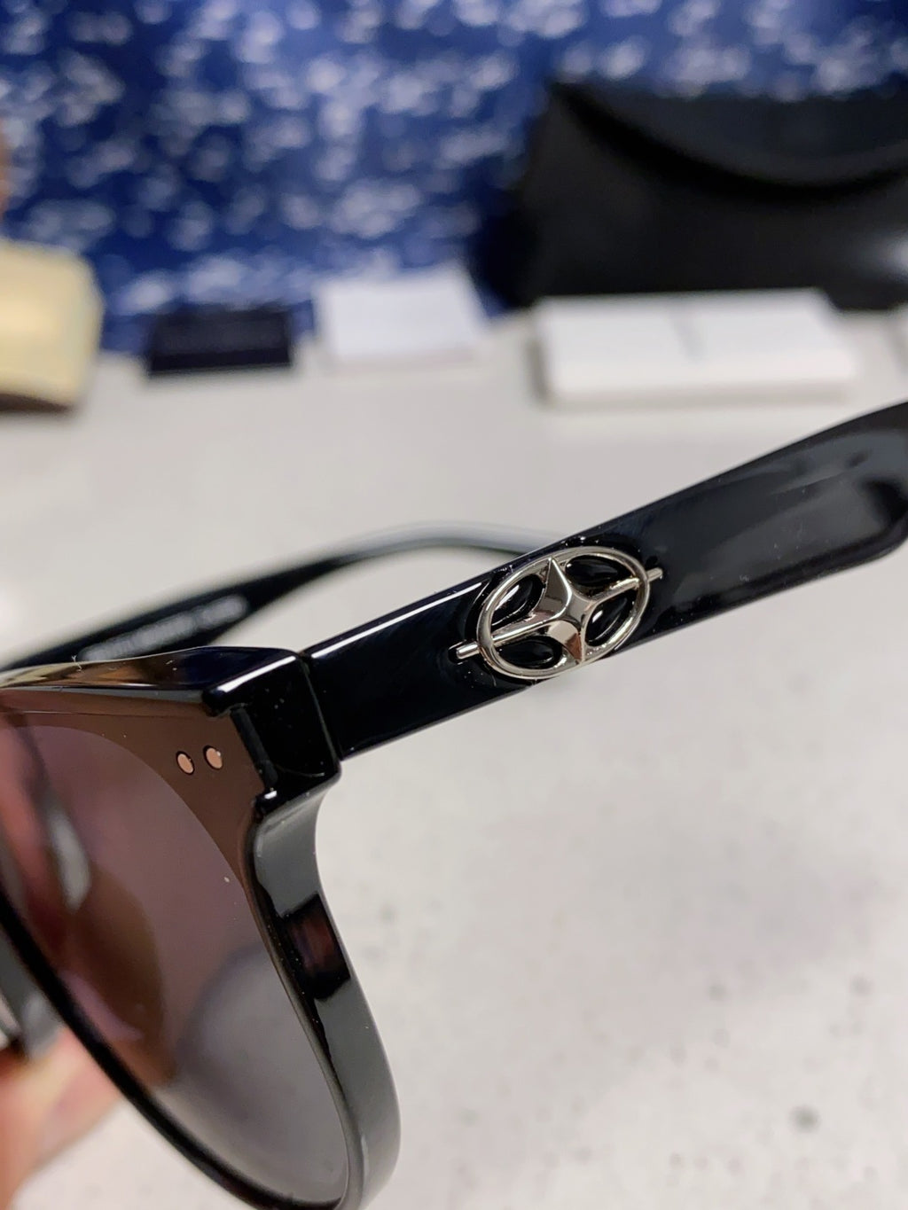 Gentle Monster TR1091 Round Black Lens Sunglasses for Men & Women - 416487 - detail image 7