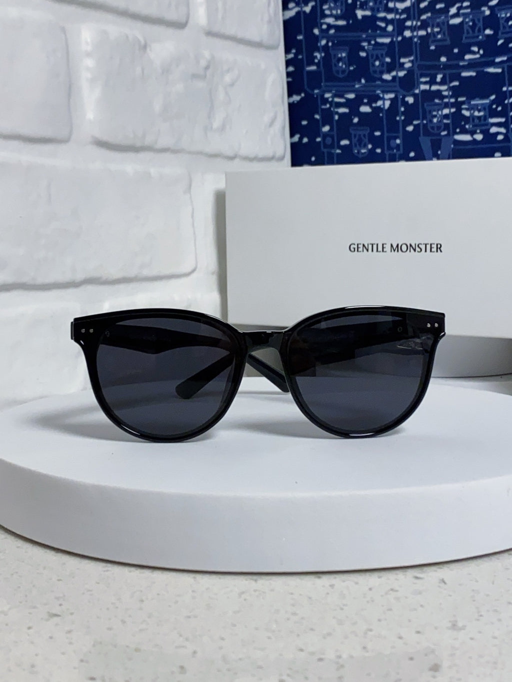 Gentle Monster TR1091 Round Black Lens Sunglasses for Men & Women - 487986 - detail image 2