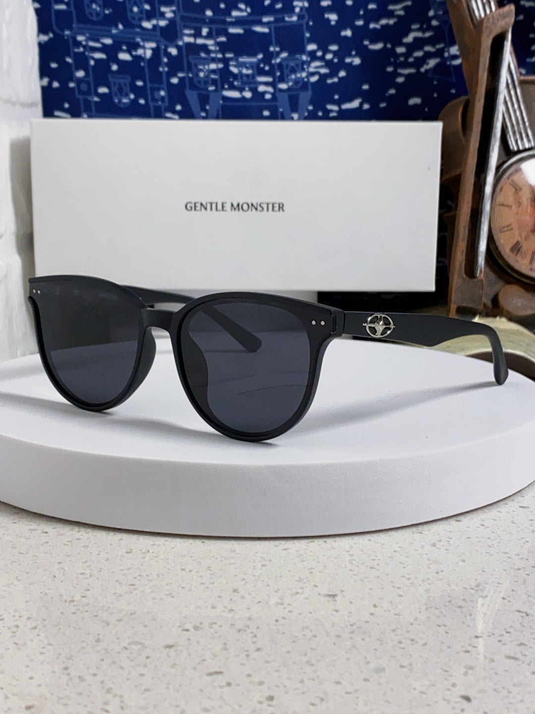 Gentle Monster TR1091 Round Black Lens Sunglasses for Men & Women