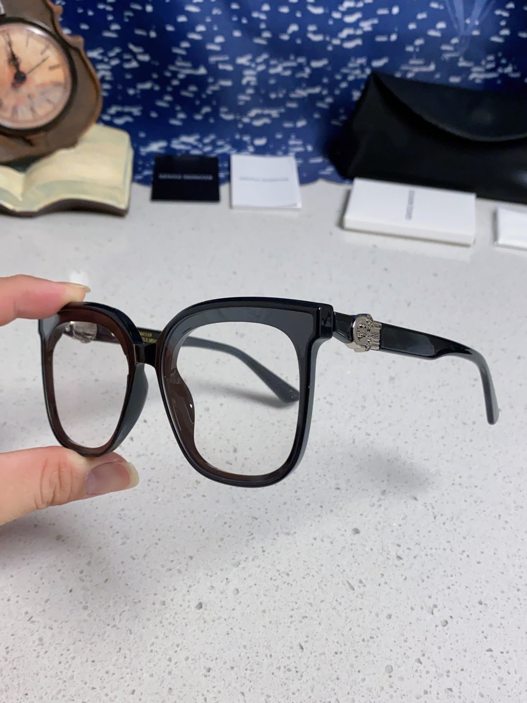 Gentle Monster SWIPE4 Square Gray Lens Sunglasses for Men & Women - 416489 - detail image 6