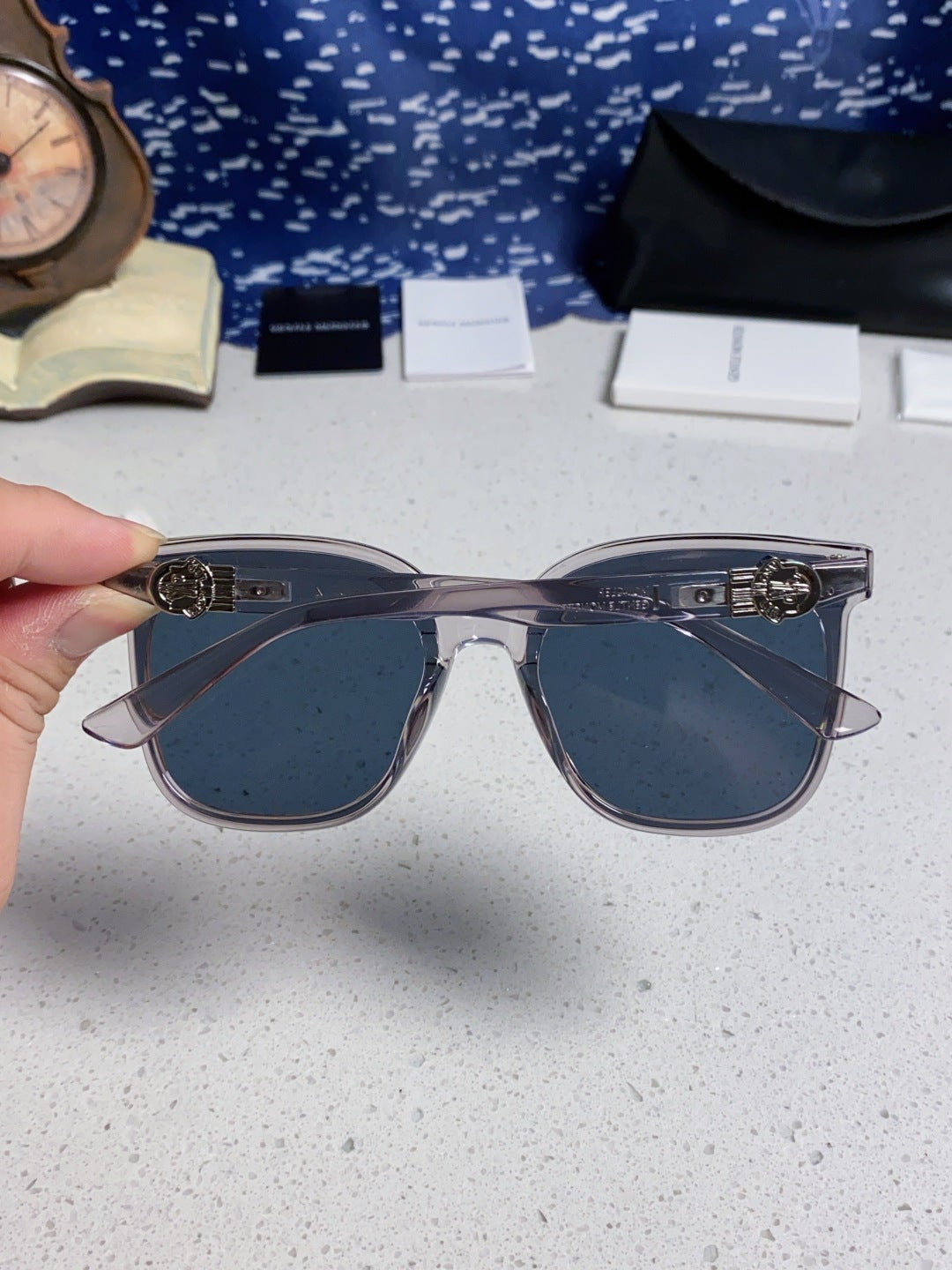 Gentle Monster SWIPE4 Square Black Lens Sunglasses for Men & Women - 487989 - detail image 5