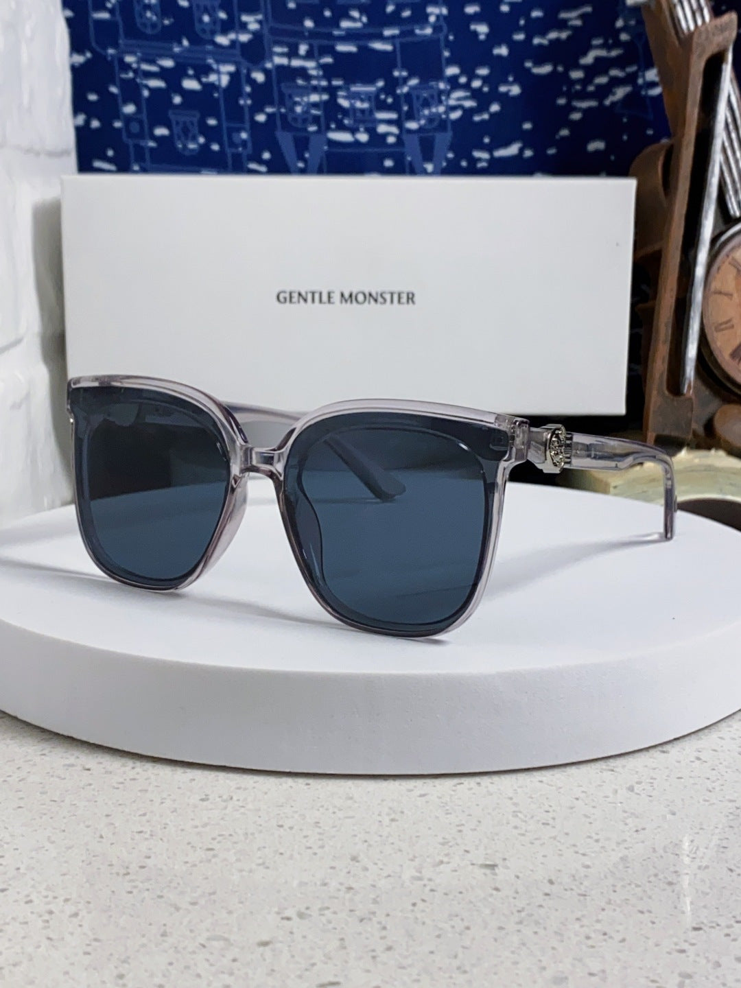 Gentle Monster SWIPE4 Square Black Lens Sunglasses for Men & Women - 416490