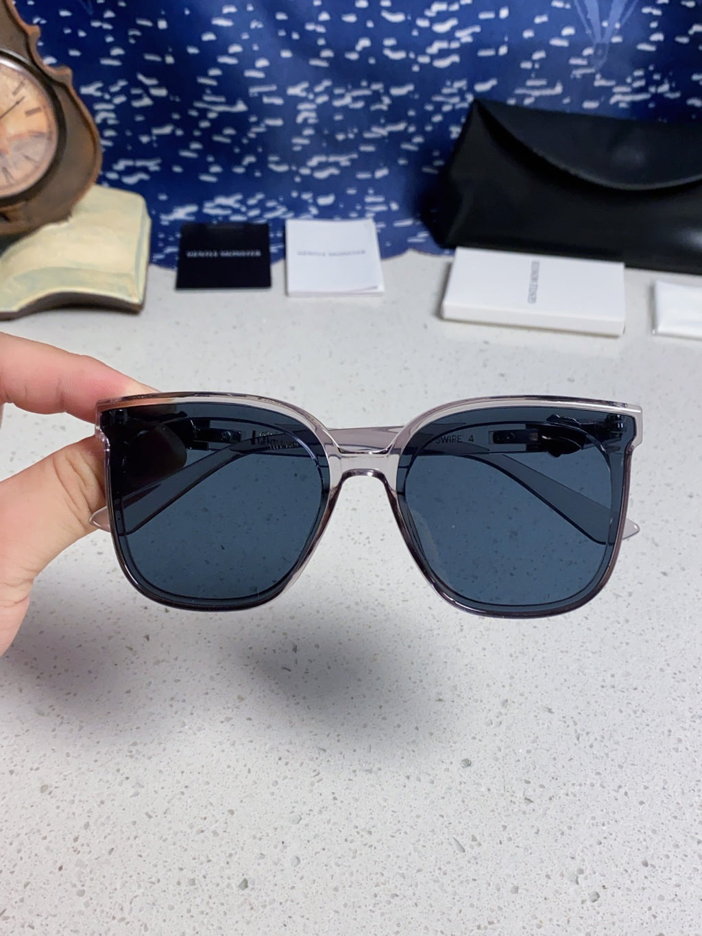 Gentle Monster SWIPE4 Square Black Lens Sunglasses for Men & Women - 487989 - detail image 4