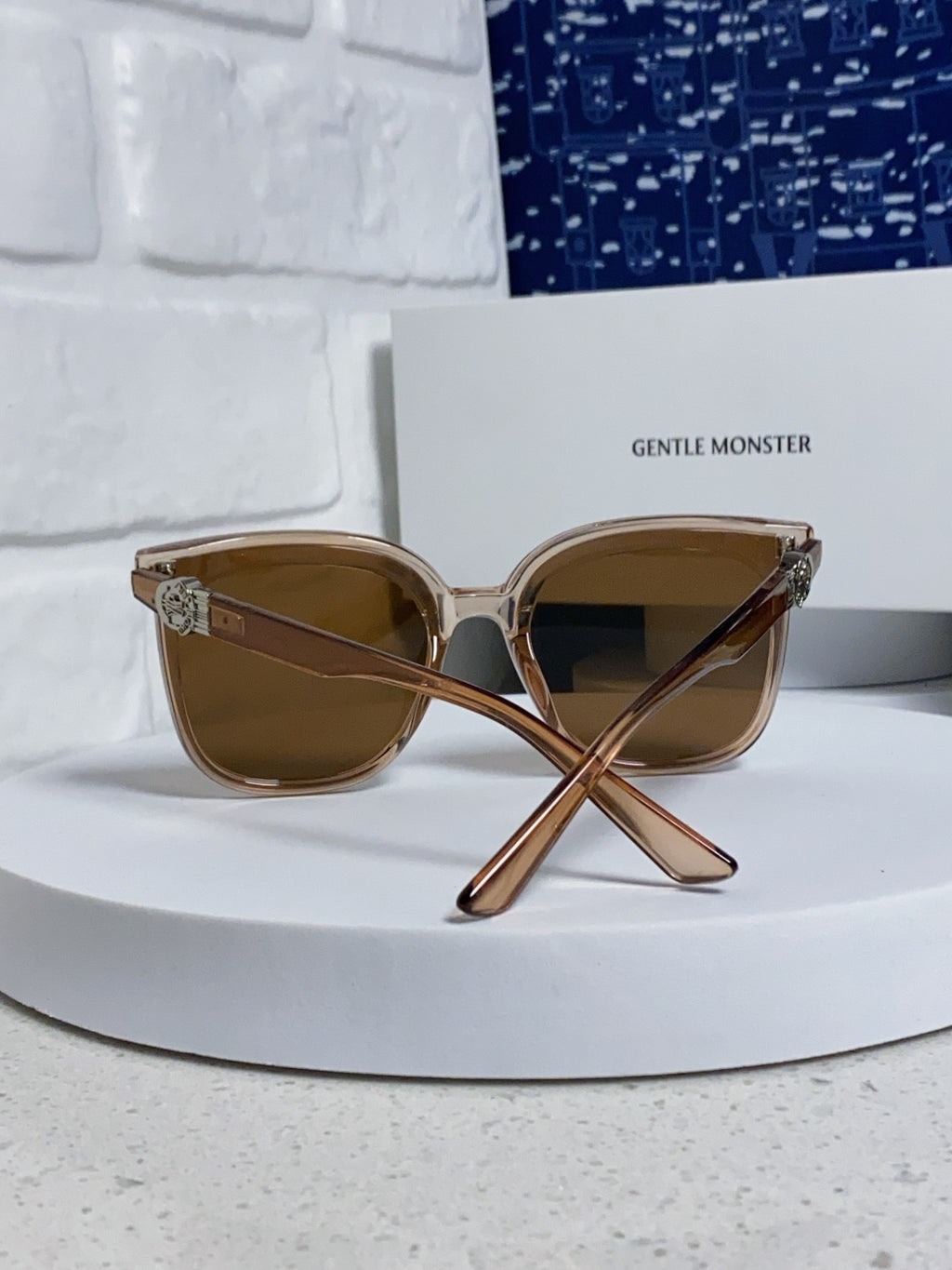 Gentle Monster SWIPE4 Square Brown Lens Sunglasses for Men & Women - detail image 3