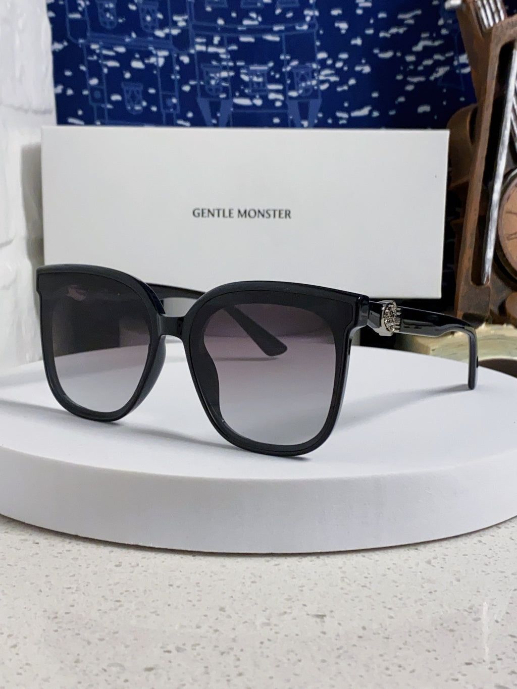 Gentle Monster SWIPE4 Square Gray Lens Sunglasses for Men & Women