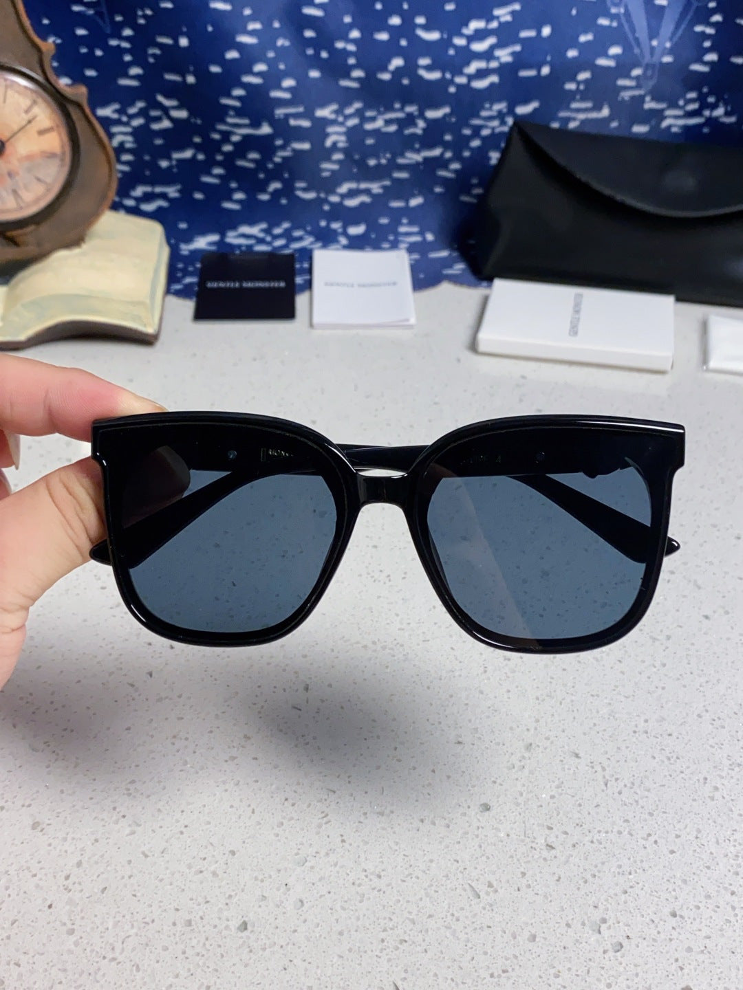 Gentle Monster SWIPE4 Square Black Lens Sunglasses for Men & Women - detail image 4