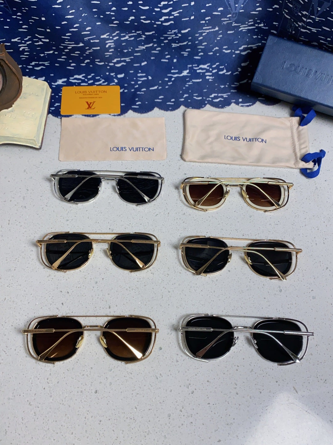 Louis Vuitton Round Gray Lens Sunglasses for Men & Women - detail image 11