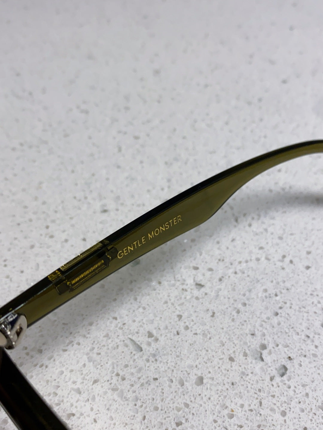 Gentle Monster LOTI Blue-Light Cat-Eye Black Lens Sunglasses for Men & Women - detail image 8