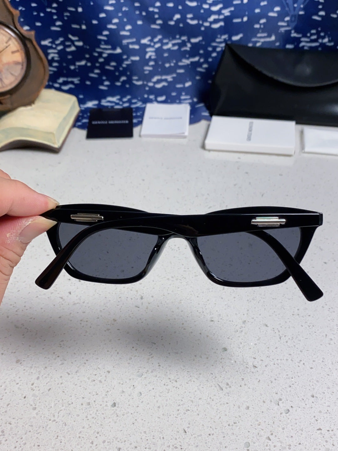 Gentle Monster LOTI Blue-Light Cat-Eye Red Lens Sunglasses for Men & - 432925 - detail image 5