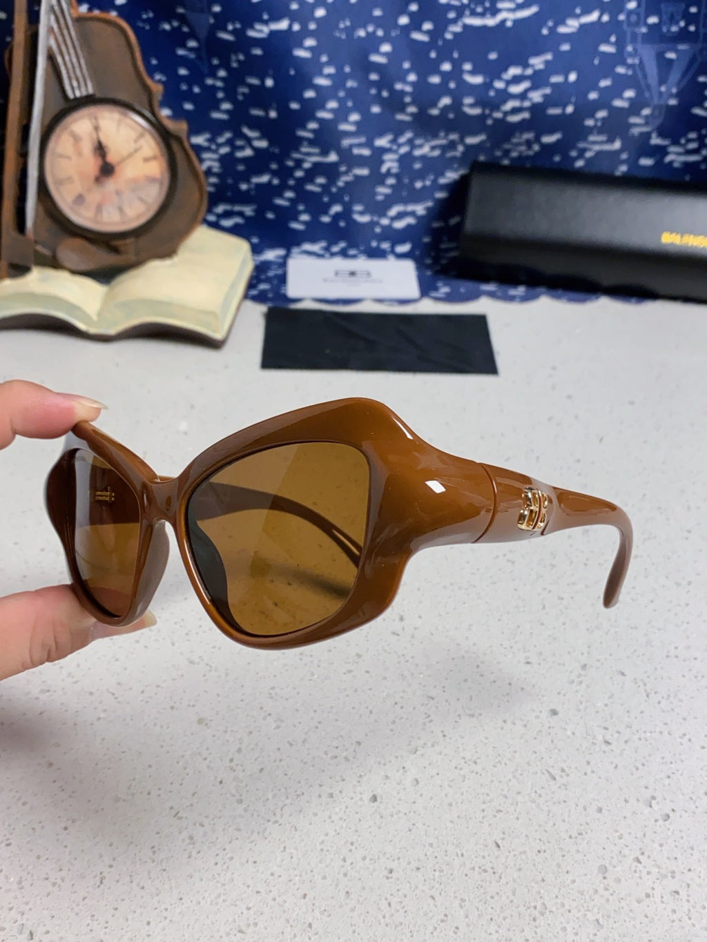 Balenciaga Oversized Brown Lens Sunglasses for Women - 358629 - detail image 6