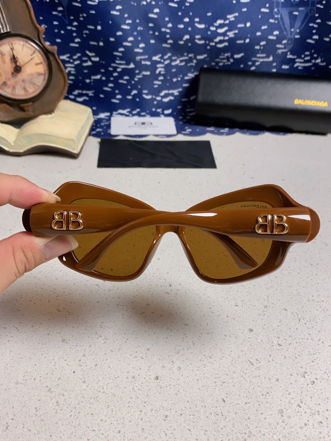 Balenciaga Oversized Brown Lens Sunglasses for Women - 358629 - detail image 5