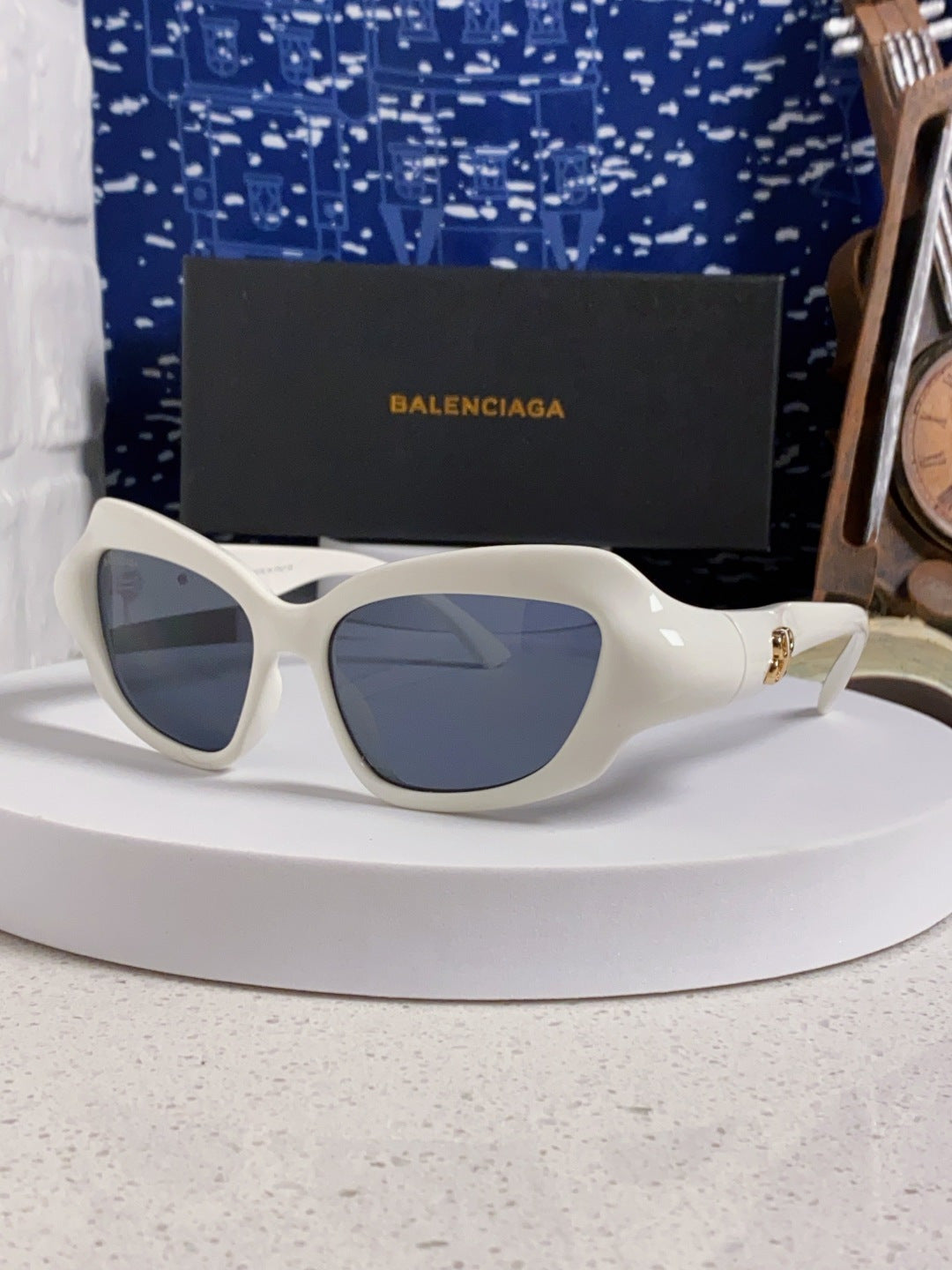 Balenciaga Oversized Silver Lens Sunglasses for Women - 432531