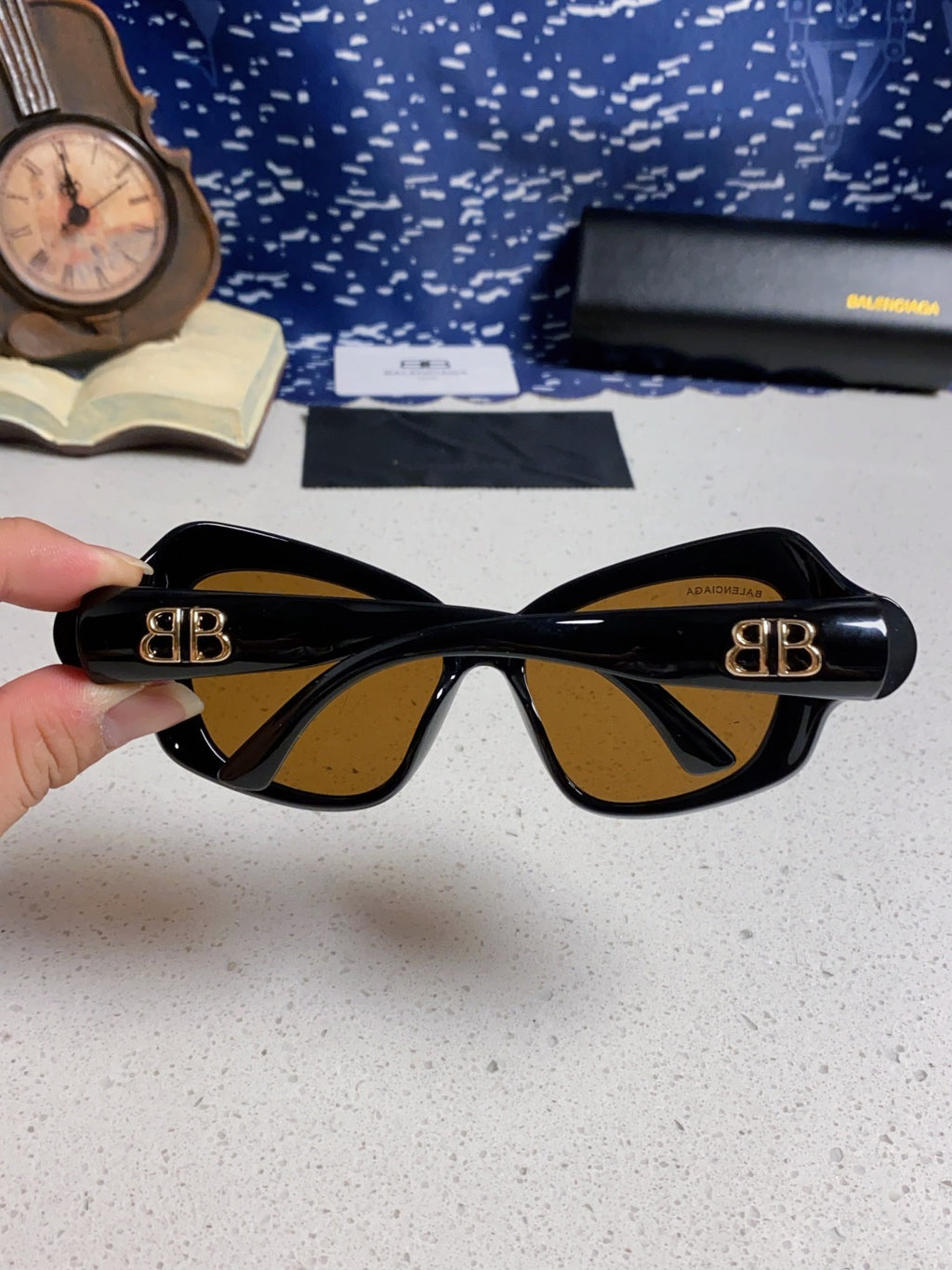 Balenciaga Oversized Brown Lens Sunglasses for Women - 432532 - detail image 5