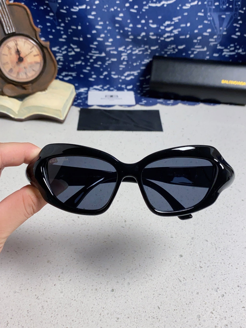 Balenciaga Oversized Brown Lens Sunglasses for Women - 432533 - detail image 5