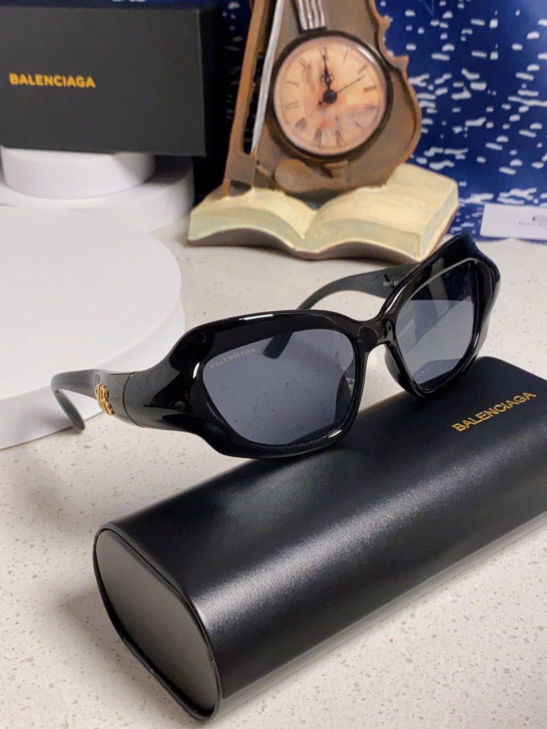 Balenciaga Oversized Brown Lens Sunglasses for Women - 358633 - detail image 11
