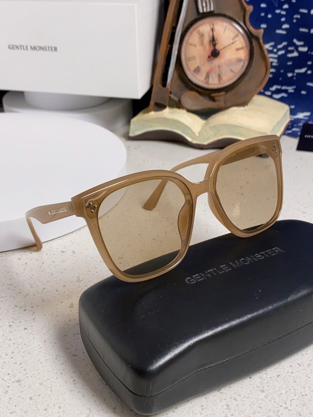 Gentle Monster RICK Polarized Oversized Brown Lens Sunglasses for Men - 372610 - detail image 10