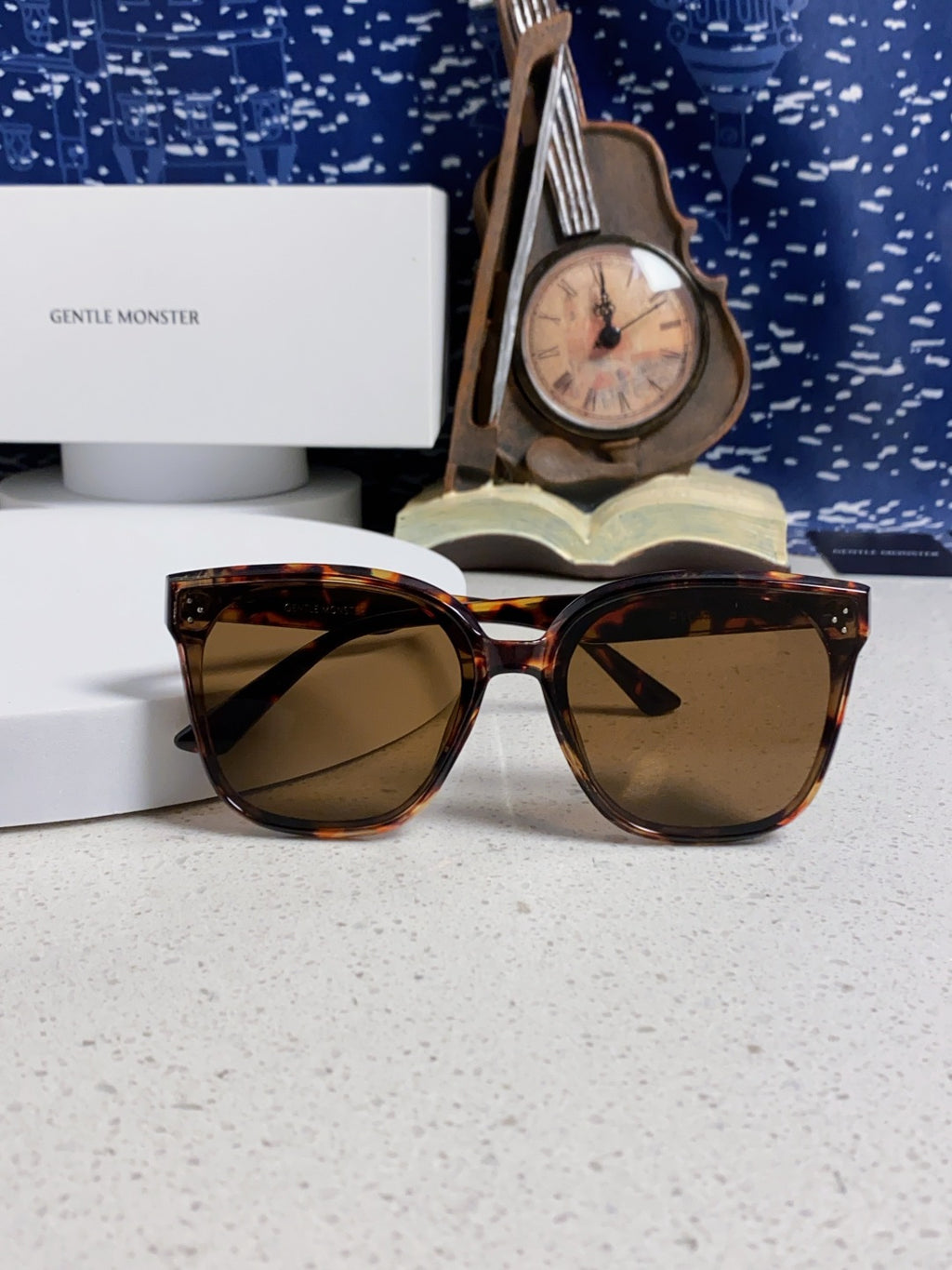Gentle Monster RICK Polarized Oversized Brown Lens Sunglasses for Men & Women - detail image 9