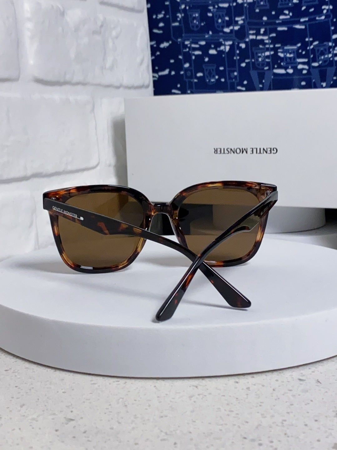 Gentle Monster RICK Polarized Oversized Brown Lens Sunglasses for Men & Women - detail image 3
