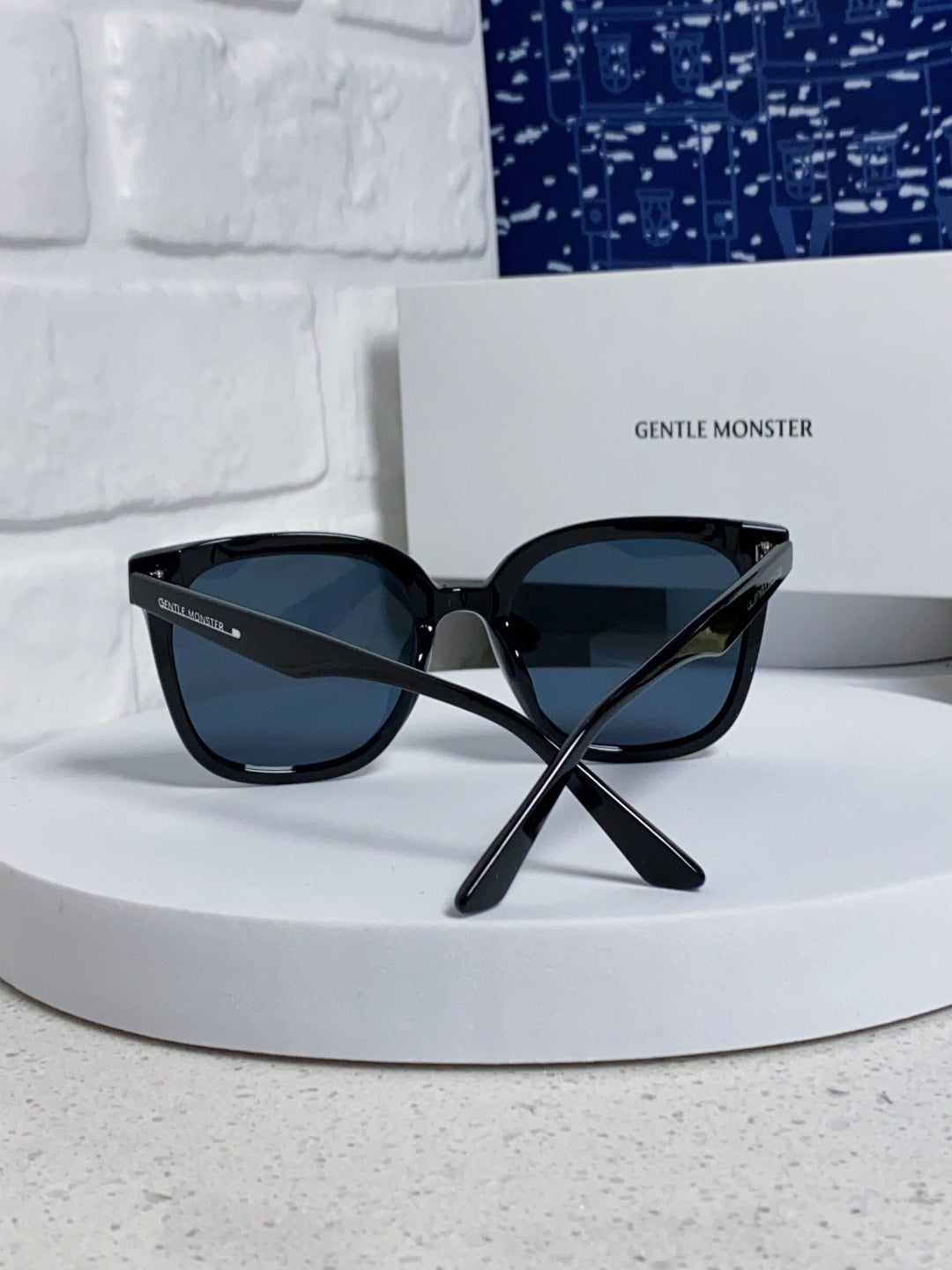 Gentle Monster RICK Polarized Oversized Blue Lens Sunglasses for Men & Women - detail image 3
