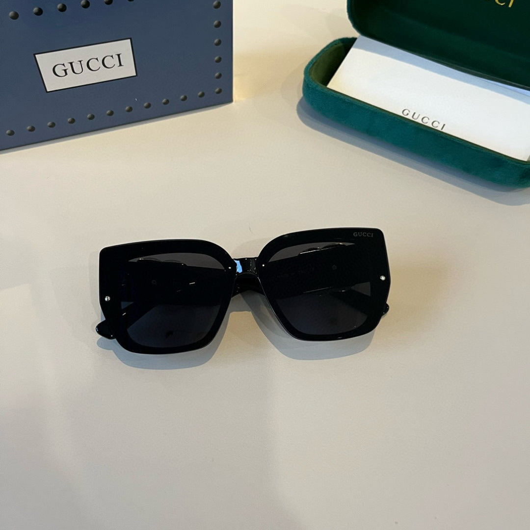 Gucci Oversized Black Lens Sunglasses for Men & Women - 486335 - detail image 8