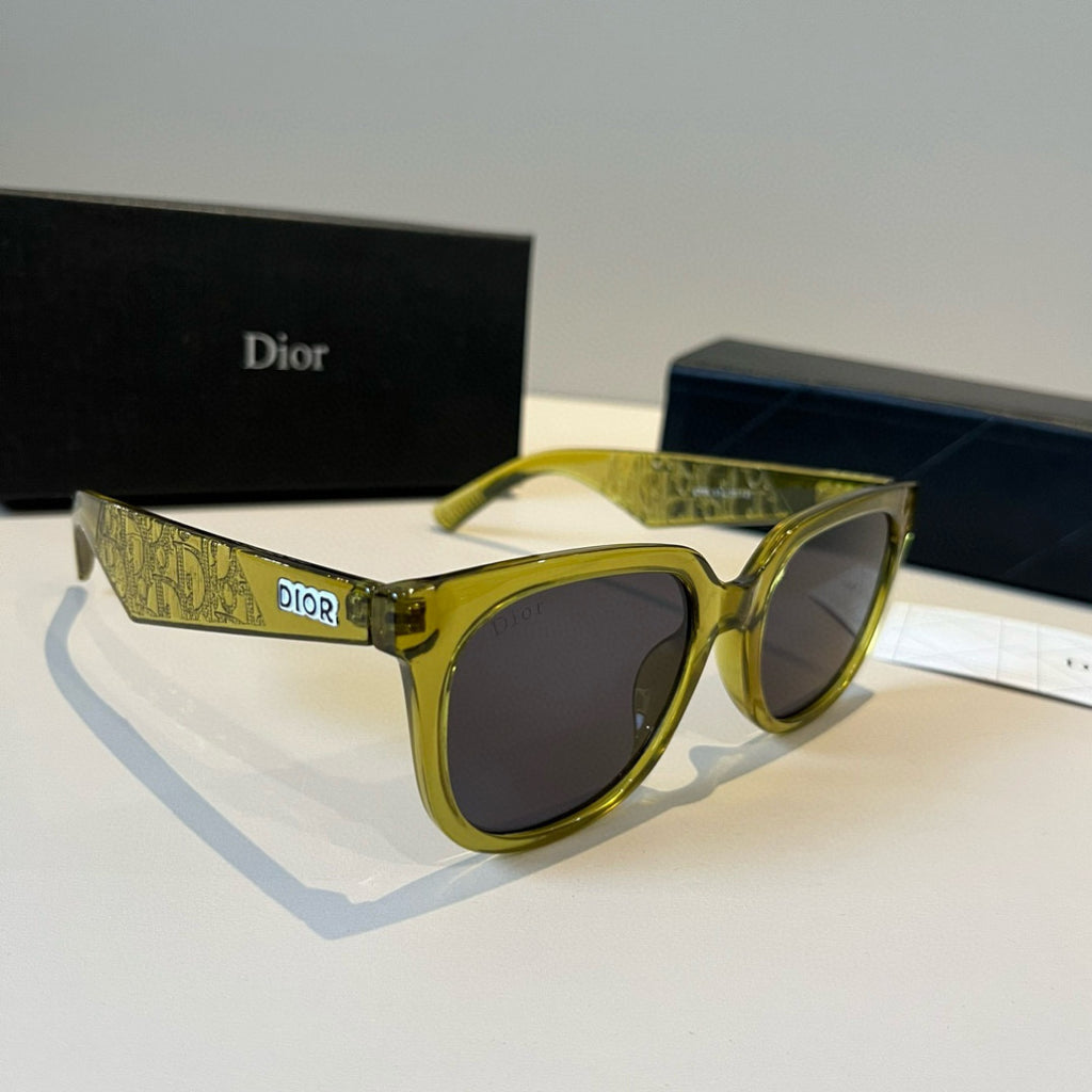 Dior Fashion Black Lens Sunglasses for Men - 371879