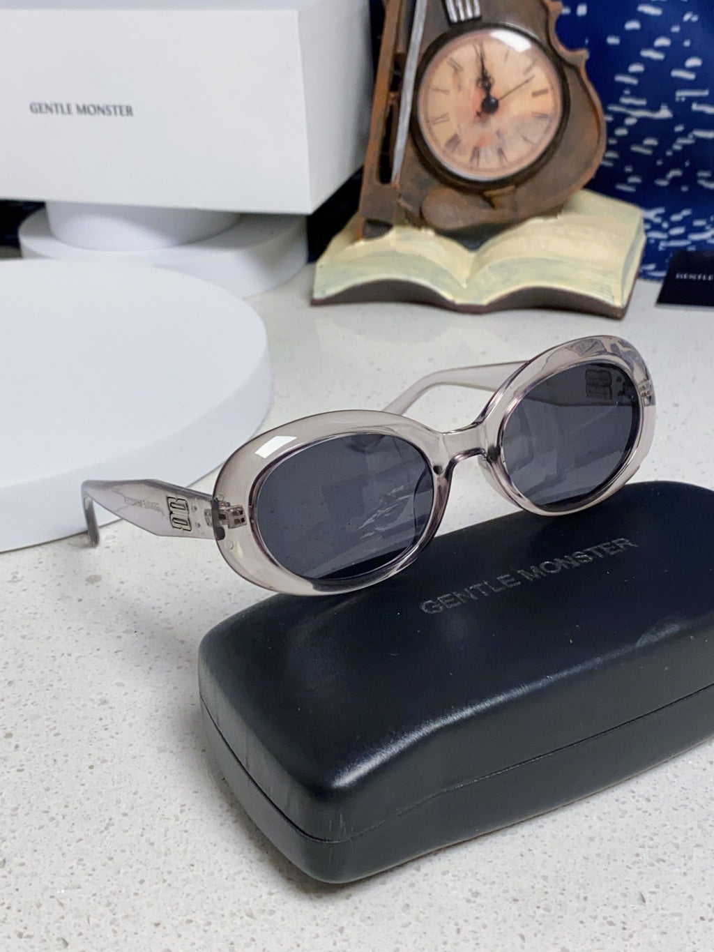 Gentle Monster Round Silver Lens Sunglasses for Men & Women - 399382 - detail image 10