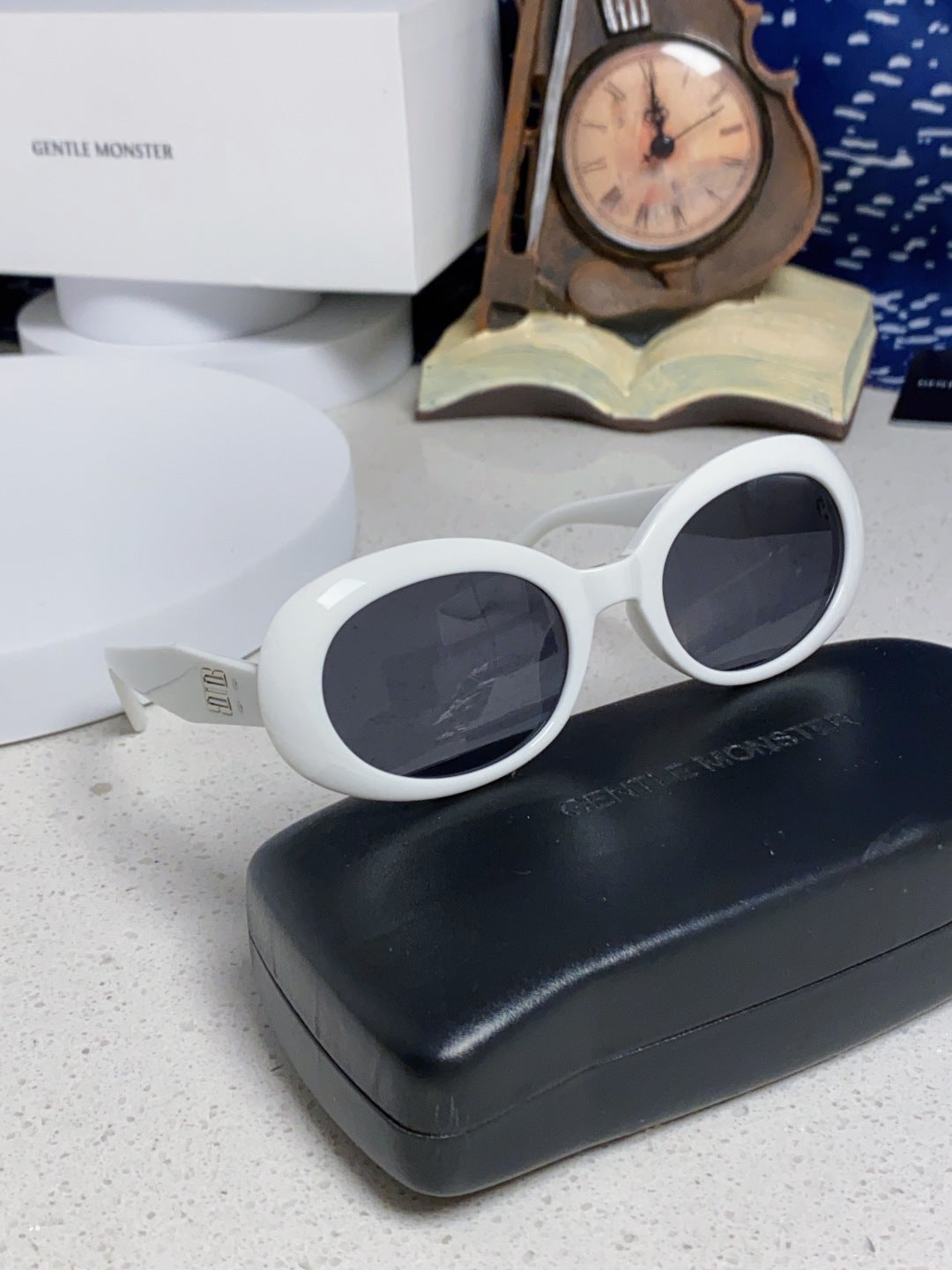 Gentle Monster Round Silver Lens Sunglasses for Men & Women - detail image 10