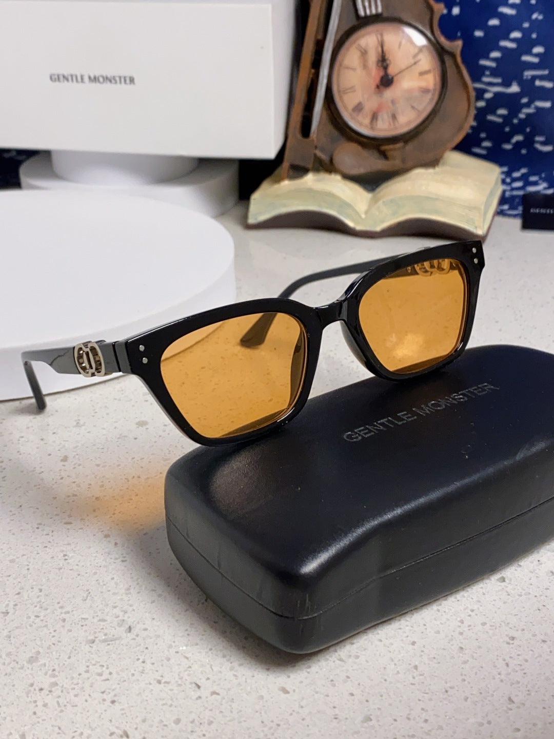 Gentle Monster XOXO Square Brown Lens Sunglasses for Men & Women - 158674 - detail image 10