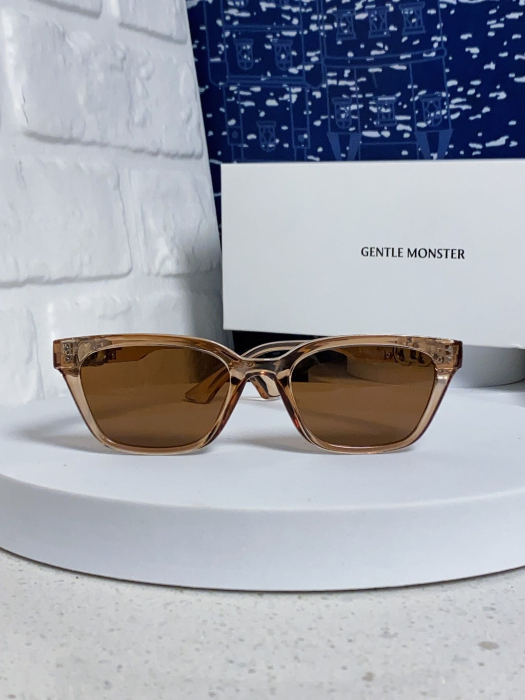 Gentle Monster XOXO Square Brown Lens Sunglasses for Men & Women - detail image 2
