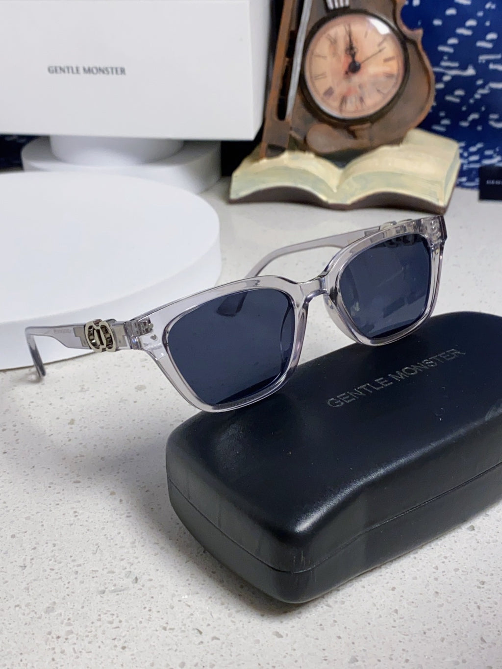 Gentle Monster XOXO Square Blue Lens Sunglasses for Men & Women - detail image 10